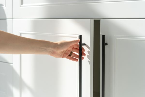 Cupboard Replacement in Forney